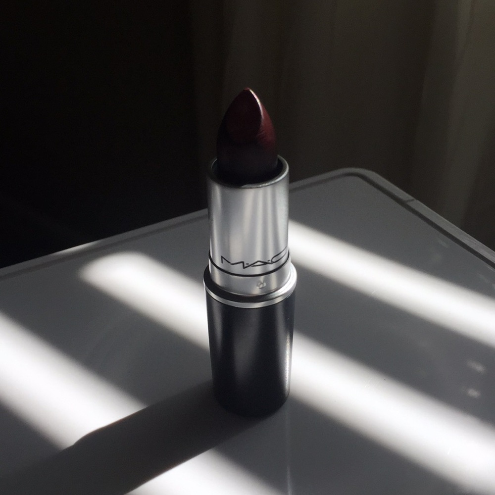 Brand new MAC retro matte lipstick in Mixed Media